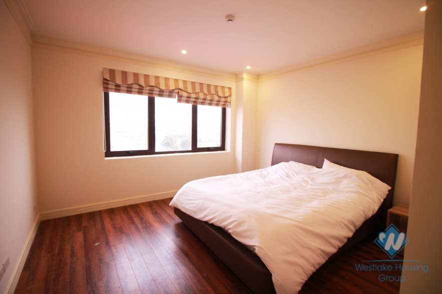 Cheap four bedrooms apartment for rent in Doi Can street, Ba Dinh district, Ha Noi